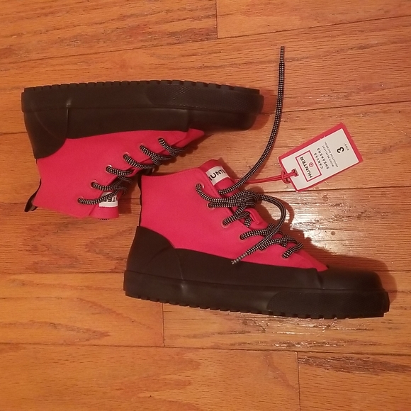 Hunter Shoes In A Size 3 (Big Kid) BNWT! - Picture 3 of 7